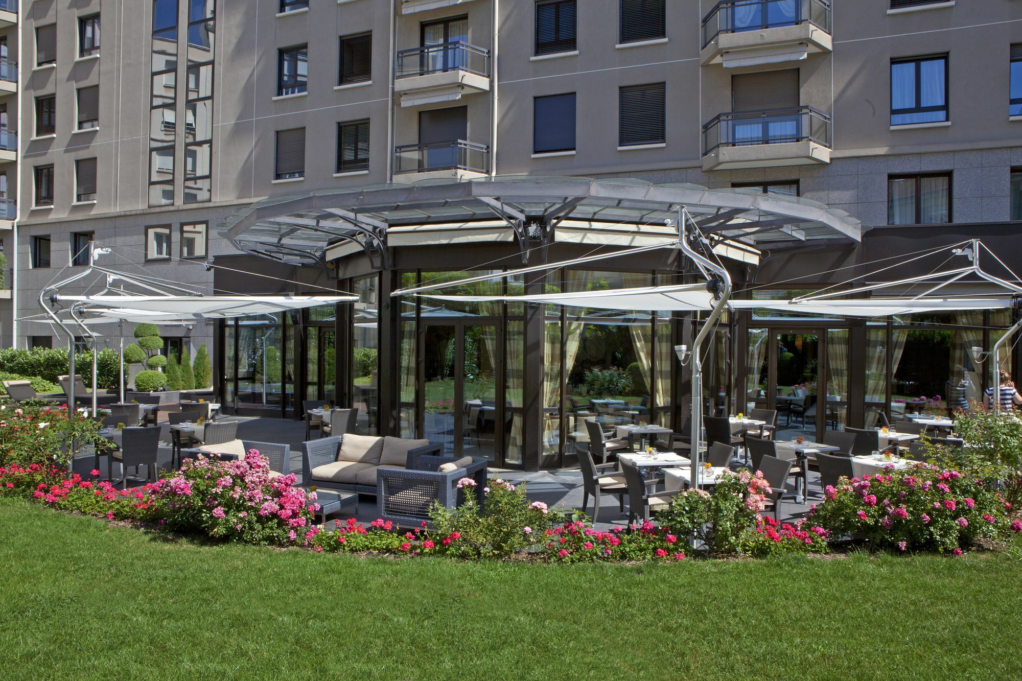 Warwick Reine Astrid - Lyon Aparthotel Eksteriør bilde